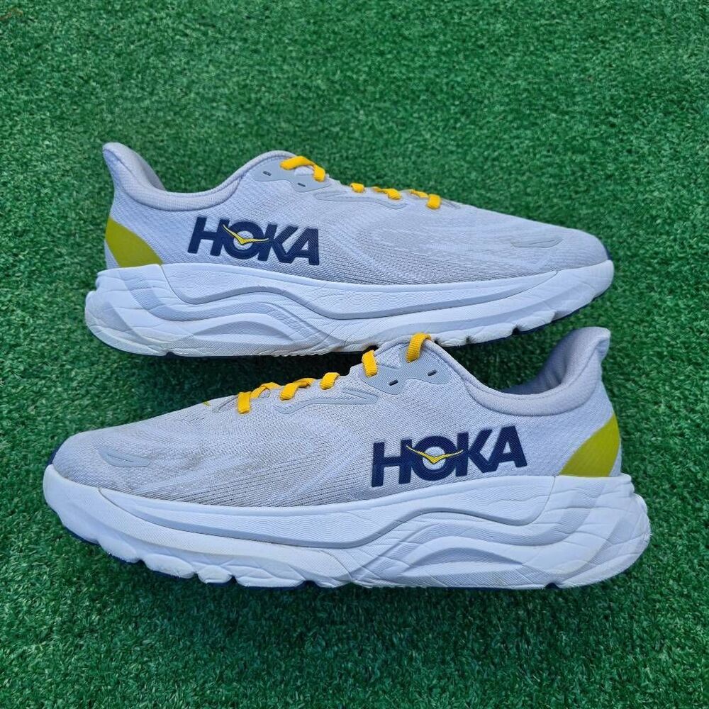Hoka One One Arahi 8 - Men's running shoes - Size 11D